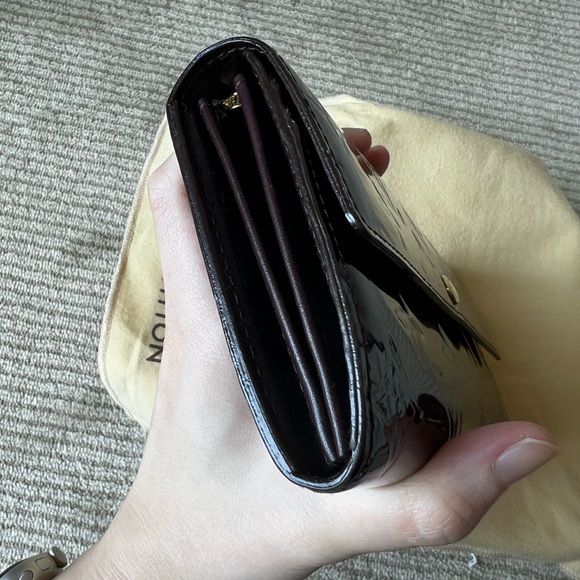 Louis Vuitton Vernis Sarah wallet - Picture 2 of 9
